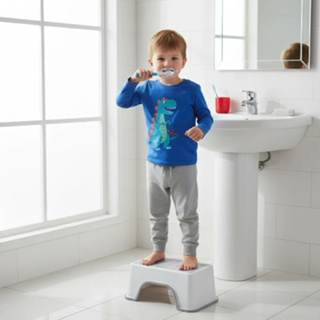 Banquinho Degrau Infantil Banheiro com Alfabeto Decorativo Sistema Antiqueda em Oferta na Shopee