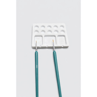 Paleta de Pintura com 10 Compartimentos para Tinta e 6 Descansos para Pincéis
