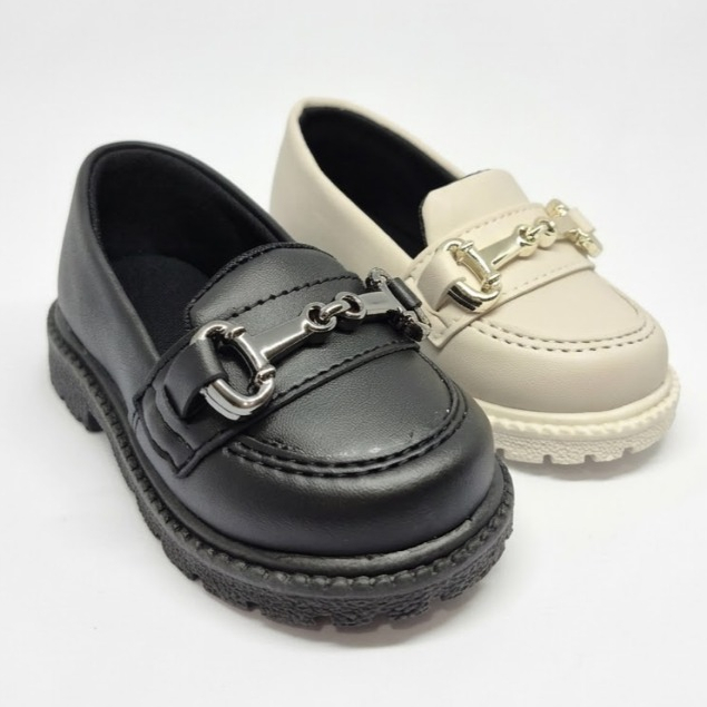 Mocassim Infantil Menina Oxford Feminino Bridão Tratorado Off White e Preto Moderno Confortável