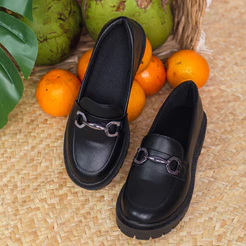 Sapato Mocassim Feminino Tratorado Casual Confortável Com Corrente Bico Redondo Plataforma Macio Tendência