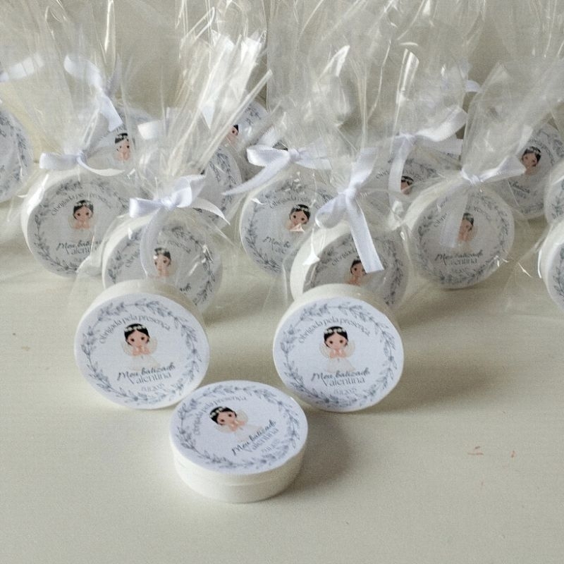 10 Lembrancinhas para batizado| Latinhas personalizadas | lembrancinhas para batizado | latinha com mini terço