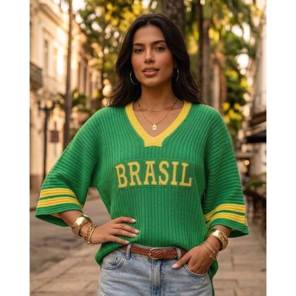 Camiseta Brasil Feminina Copa do Mundo Tricot Canelado Manga Morcego Gola V Linho Moda Verão