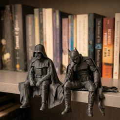 Miniatura Batman Decorativa Sentado – Action Figure Geek para Estante, Mesa e Decoração