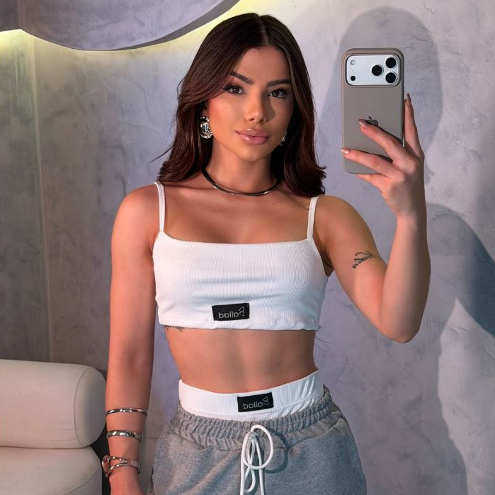 Conjunto Hot Pants Feminino Ribana Canelada Cintura Alta Modela Corpo Preto Off White Tendência
