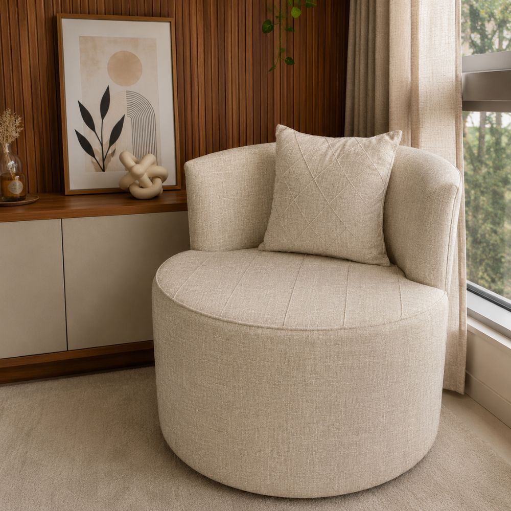 Poltrona Orgânica Curva Hobi Luxo Design Moderno Com Almofada Matelassê Assento Tecido Linho Bege