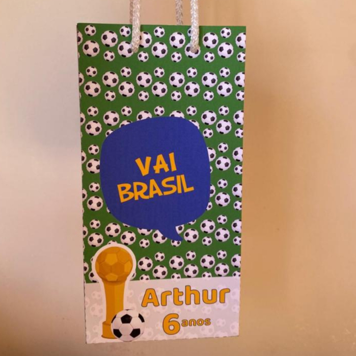10/20 Sacolinhas Personalizadas Futebol Brasil | Lembrancinha Festa Infantil com Nome e Idade