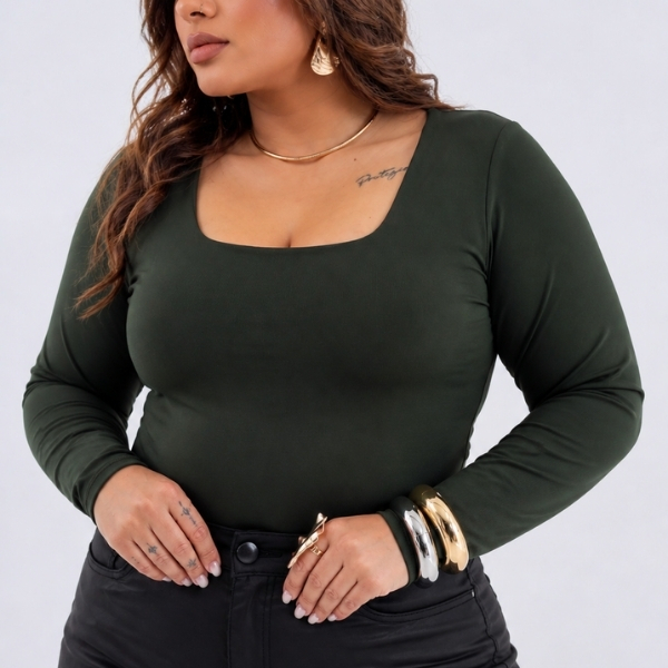 Blusa feminina básica plus size suplex decote Gola quadrado manga longa moda inverno