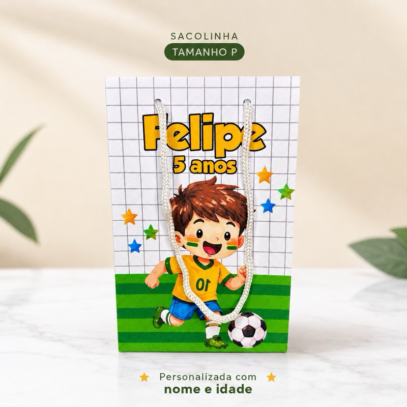 Sacolinha Personalizada Futebol Brasil Copa Menino - Tamanho P - Lembrancinha Festa Brasil - PEGUE E MONTE