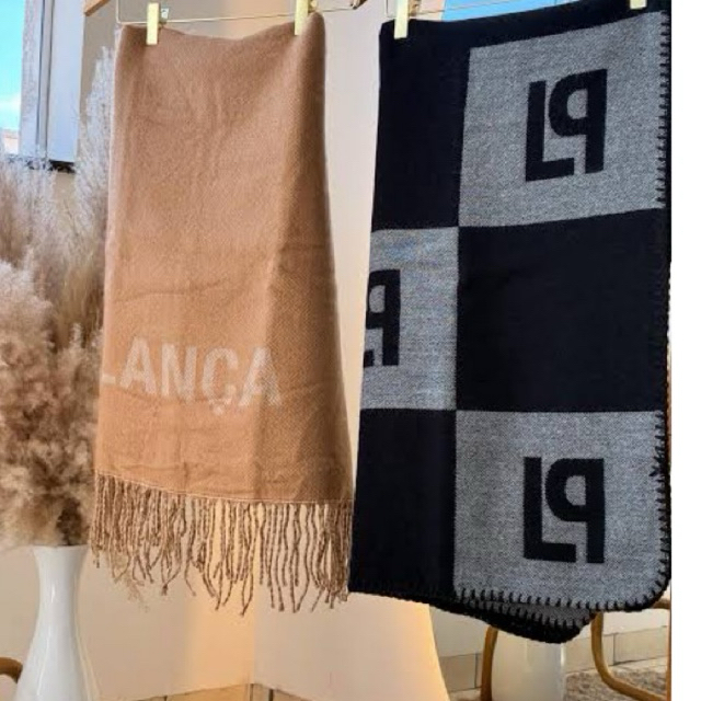 Cachecol Lança Perfume Cor Branco Navajo Tamanho U