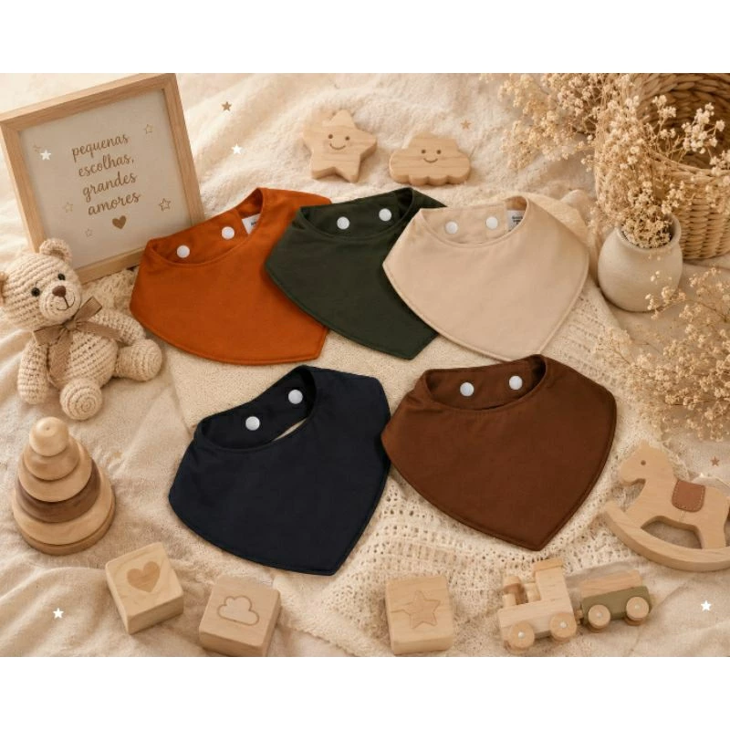 KIT 4 e 5 BANDANAS IMPERMEÁVEIS DUPLA FACE babador estampas sortidas menina menino unissex