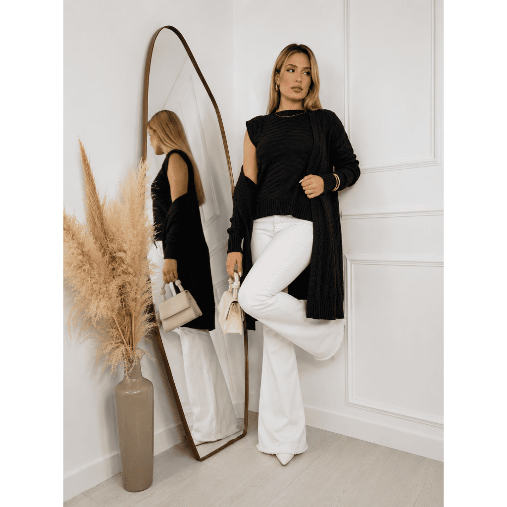 Conjunto Feminino Twinset Casaco e Blusa Tricô Clássico, Confortável e Sofisticado