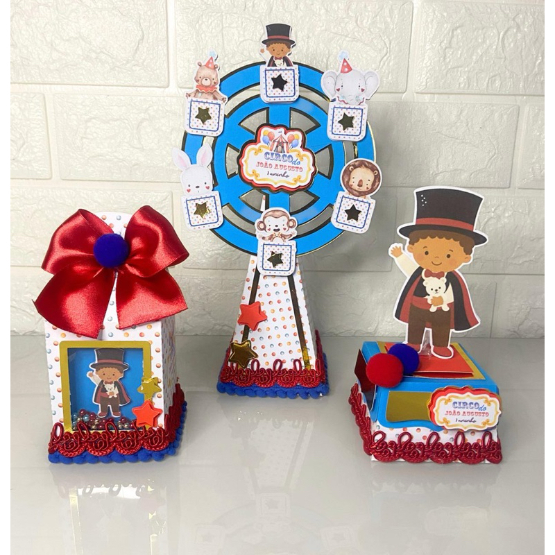 kit personalizado luxo Circo Menino/ Lembrancinhas / Circo azul/ Aniversário infantil/ Caixa pirâmide ,Milk e Cubo