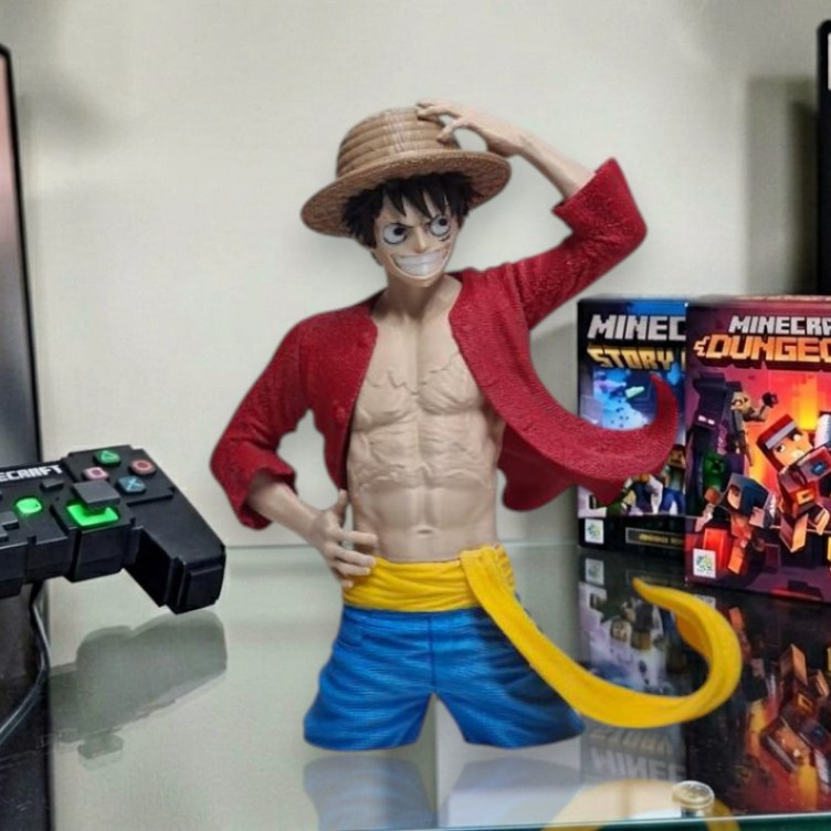 boneco colecionável 18 cm (action figure) do personagem Monkey D. Luffy do anime One Piece