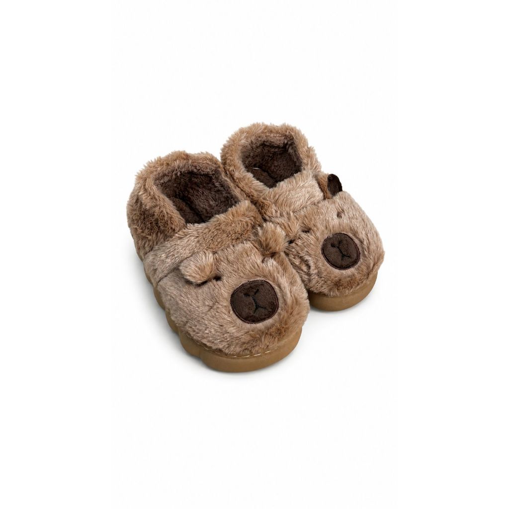 Pantufa Infantil Capivara Fofa Peluciada Macia Quentinha Antiderrapante Confortável para Crianças