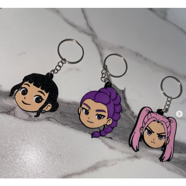 Kit 3 Chaveiros KPop Demon Hunters HUNTR/X Rumi Mira Zoey Caçadores de Demônios Anime 3D
