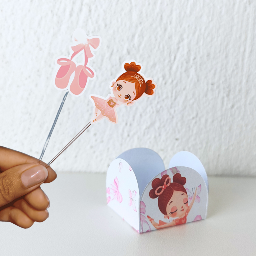 Forminhas personalizadas de doce e tags de docinhos tema Bailarina aniversário Lembrançinhas