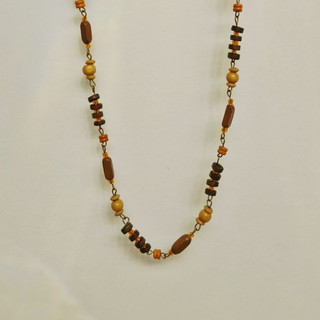 Colar Artesanal de Madeira Boho Chic Tons Terrosos