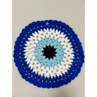 Sousplat Crochê Olho Grego 35cm Jogo Americano Redondo Azul Proteção Mesa Posta Artesanal