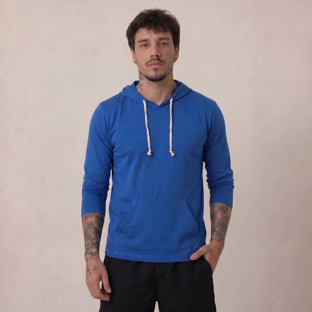 Camiseta Masculina Manga Longa com Capuz e Bolso Malha Leve para Sobreposição
