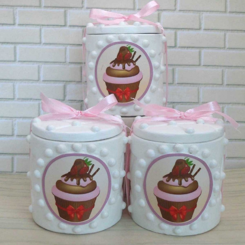 Lembrancinha Confeitaria CupCake 10 Caixinha De Gesso 6,5 x 7 Cm Para Festas E Aniversários