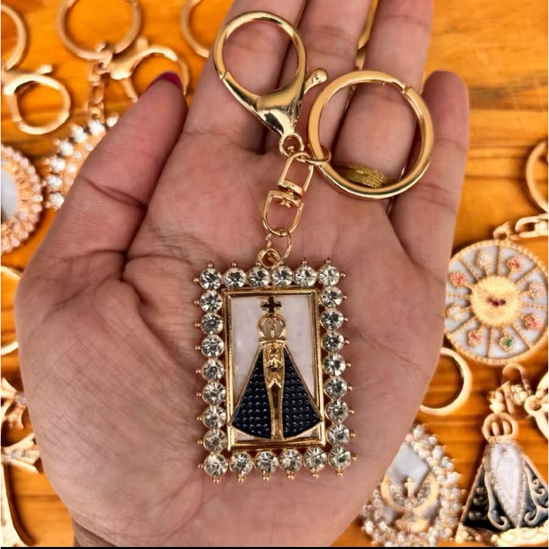Chaveiro Religioso Imagem Nossa Senhora Aparecida Dourado Mosquetão