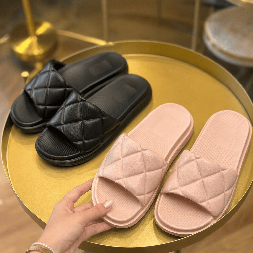 Chinelo Slide Feminino Matelassê Acolchoado Confortável e Estiloso — imagem 2 de 2