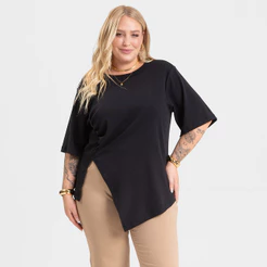 Blusa Feminina Assimétrica com Drapeado em Ribana de Algodão Confortável e Estilosa