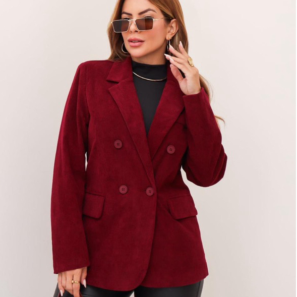 blazer feminino em veludo cotelê forrado com botões na frente bolso funcional