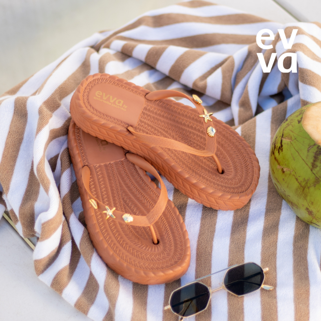 Chinelo Plataforma Feminino EVA Premium com Pingentes de praia leve, Confortável e Exclusivo by Gabriella Jacinto