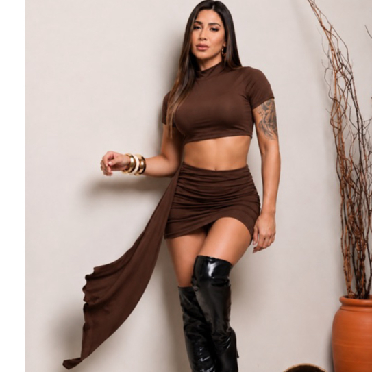 Conjunto Feminino Cropped Gola Alta Manga Curta Saia Drapeada com Faixa Moda Blogueira Elegante