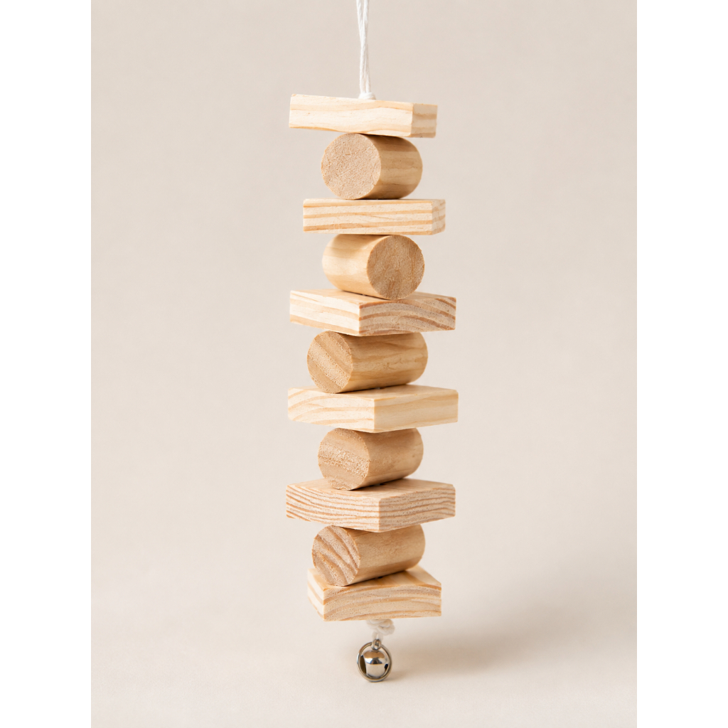 Pendulo de Pinus - Brinquedo de madeira pinus para coelhos e roedores