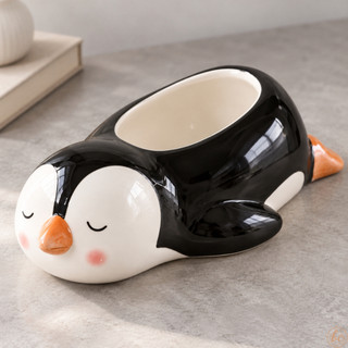 Vaso Cachepot Pinguim Deitado em Porcelana Preto e Branco Decorativo para Plantas e Suculentas 19 cm