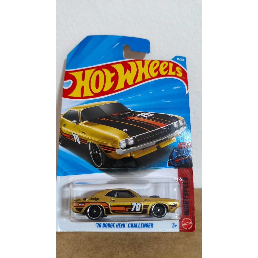 Hot Wheels 70 Dodge Hemi Challenger Miniatura – Escala 1:64