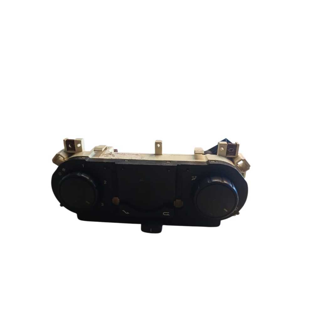 Comando Ar Fiat Palio Strada Siena 03/05. COD DA PEÇA: 161440200