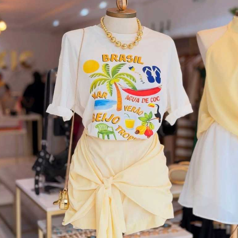 Camiseta Feminina Brasil Copa do Mundo 2026 Tropical