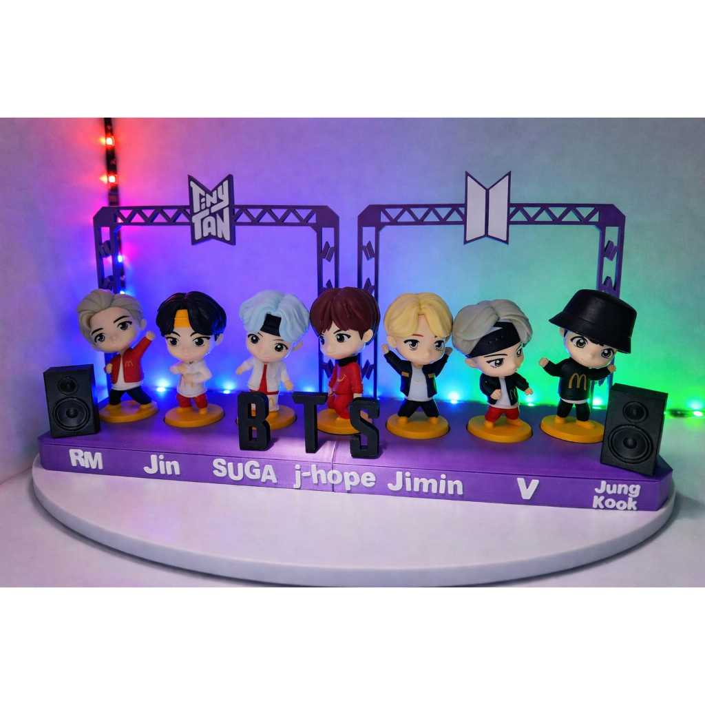 PALCO EXPOSITOR PARA BONECOS MC DONALD´S / DISPLAY KPOP COLECIONÁVEL /SOB ENCOMENDA