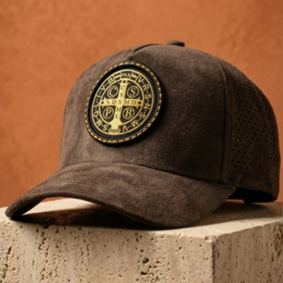 Boné Medalhão De São Bento Trucker Masculino Feminino Furadinho A Laser Aba Curva Em Camurça Ajustavel Premium em Oferta na Shopee