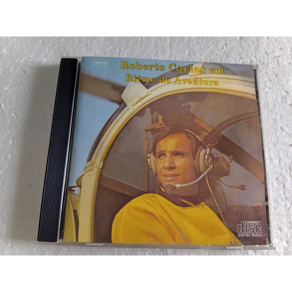 cd roberto carlos em ritmo de aventura otimo estado midia e capa - midia dourada original