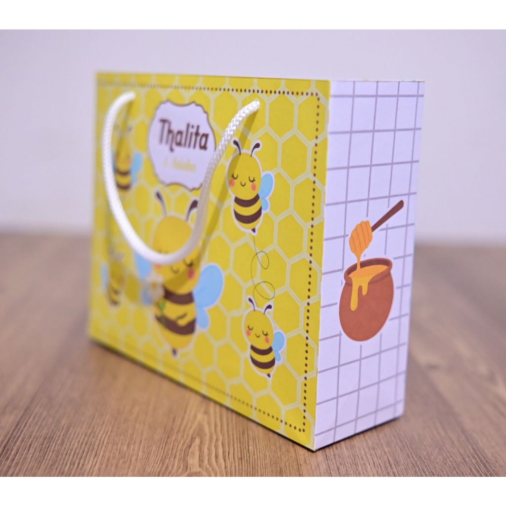 Sacolinha ABELHINHA  Personalizado | Sacolinha | Lembrancinha | Mimos | Aniversário PEGUE E MONTE