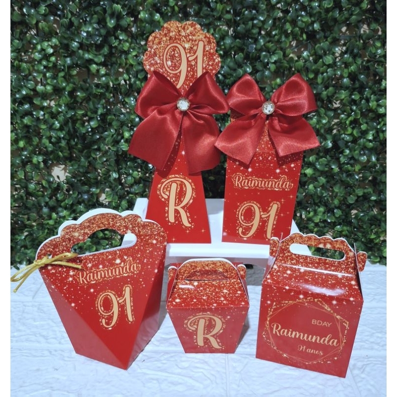 Kit Caixinhas 15 anos, Vermelho/Dourado, Lembrancinha Personalizada Aniversário (FAZEMOS TDS IDADES)