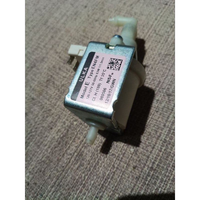 Bomba d'água Cafeteira Nespresso Essenza C30 ou D30 mini - 110V