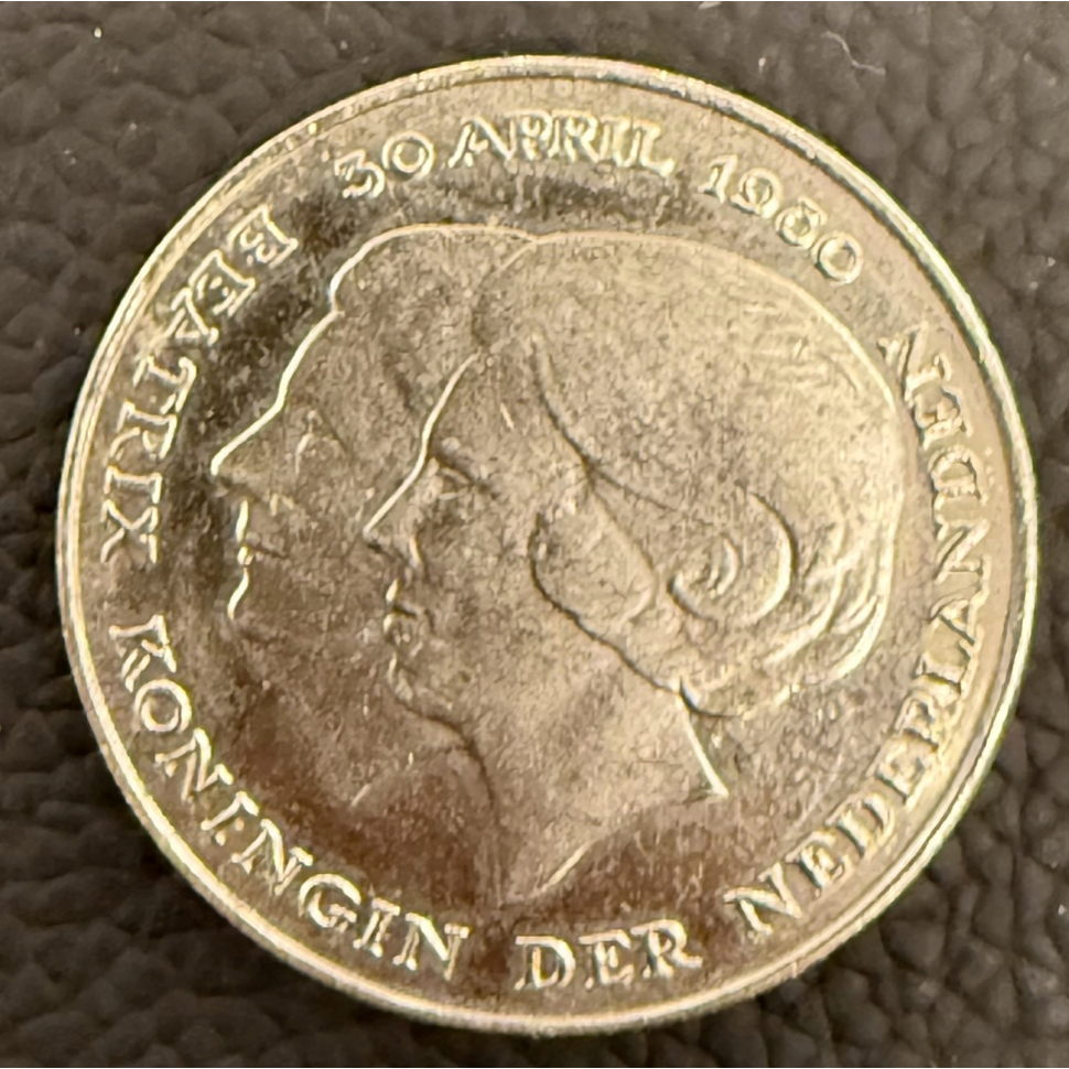 Moeda da Holanda - 1980 - MOEDA 2 1/2 GULDEN - COROAÇÃO DA RAINHA BEATRIZ