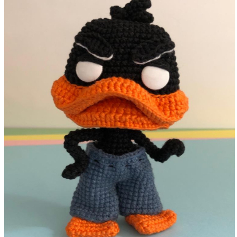 Amigurumi Patolino Calça de Shopping Personalizado • Crochê • Presente Criativo • Artesanal