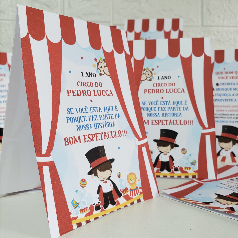 Plaquinha centro de mesa personalizado tema circo vermelho menino circus mágico festa