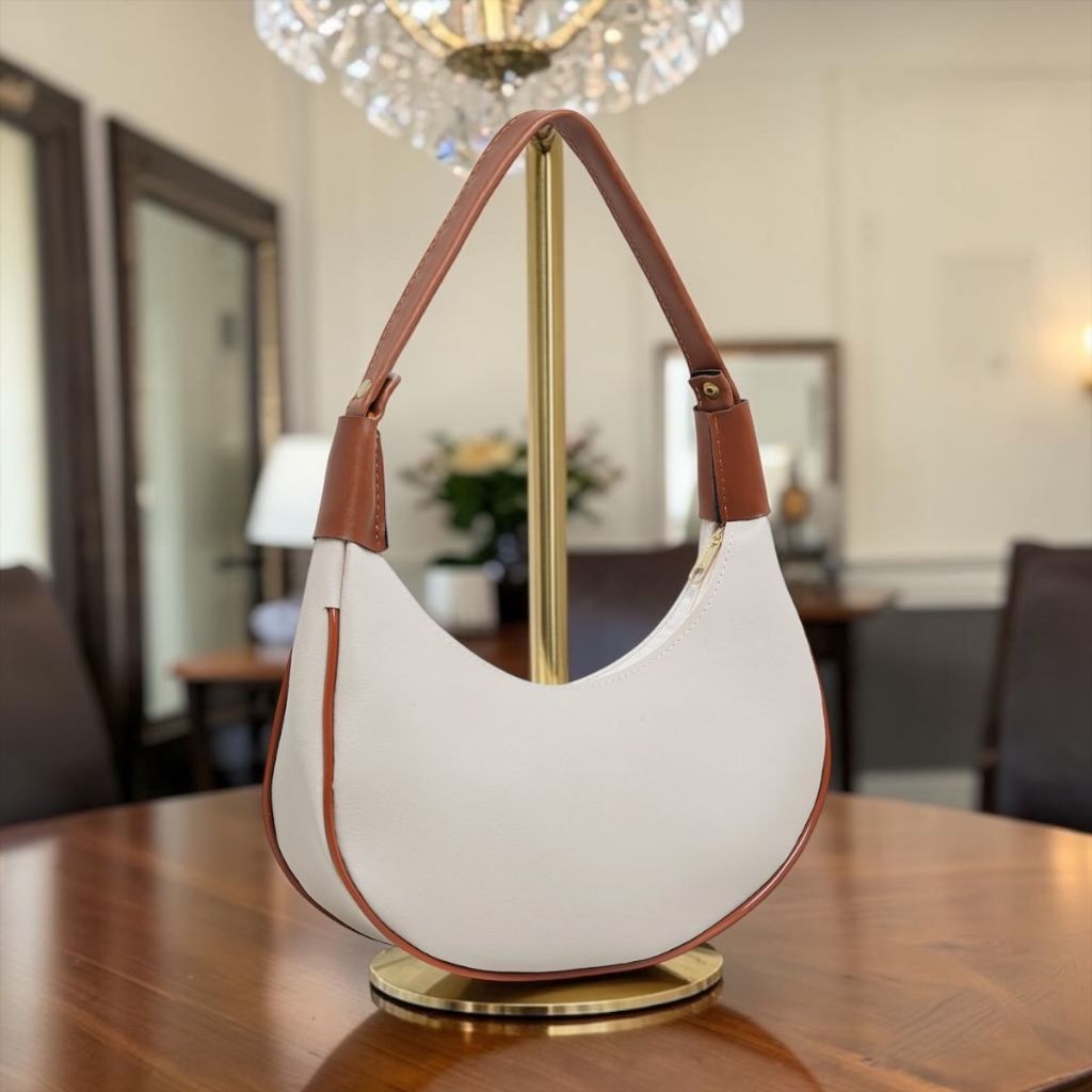 Bolsa Feminina Meia Lua das Blogueiras