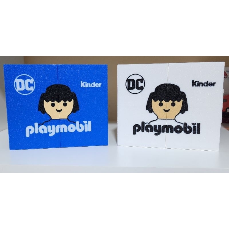 Maleta Expositora p/ Miniaturas Kinder Playmobil - Impressão 3D - Com nome dos personagens PORTUGUÊS