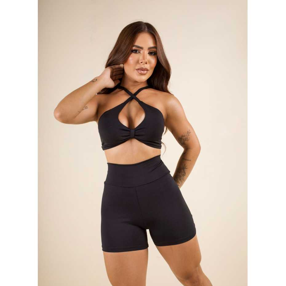 Conjunto de Academia Feminino Top + Short Preto Curto Cintura Alta sem Transparência com Bojo Removível