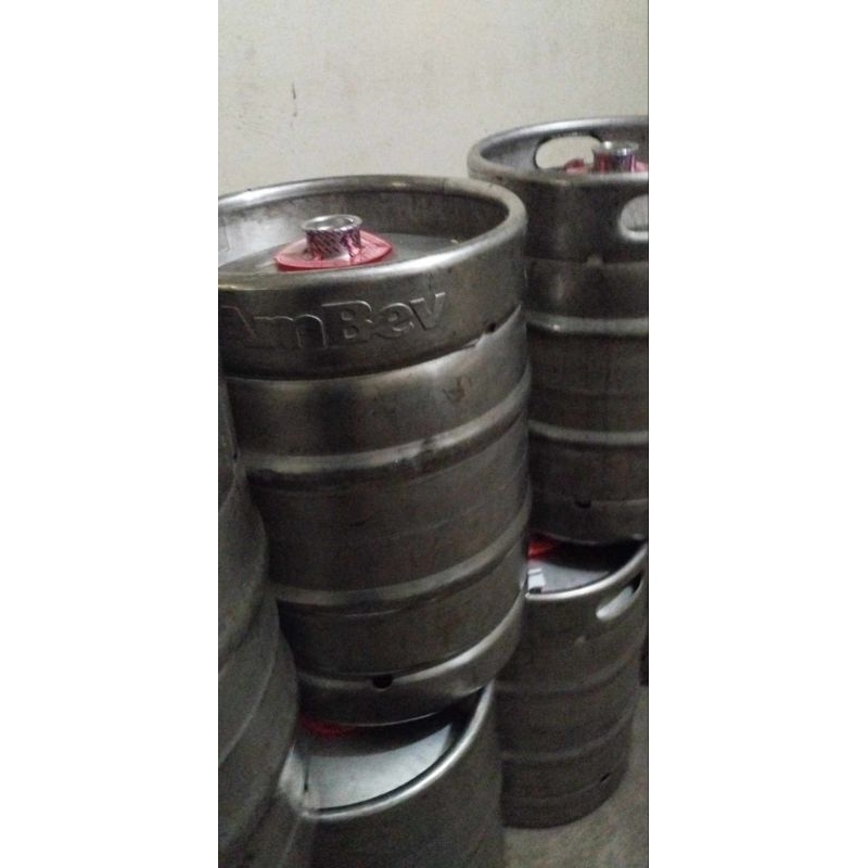 BARRIL PARA CHOPP BRAHMA E OU STELLA  50 LITROS  (SÓ O CASCO).Usado, SEMI NOVO