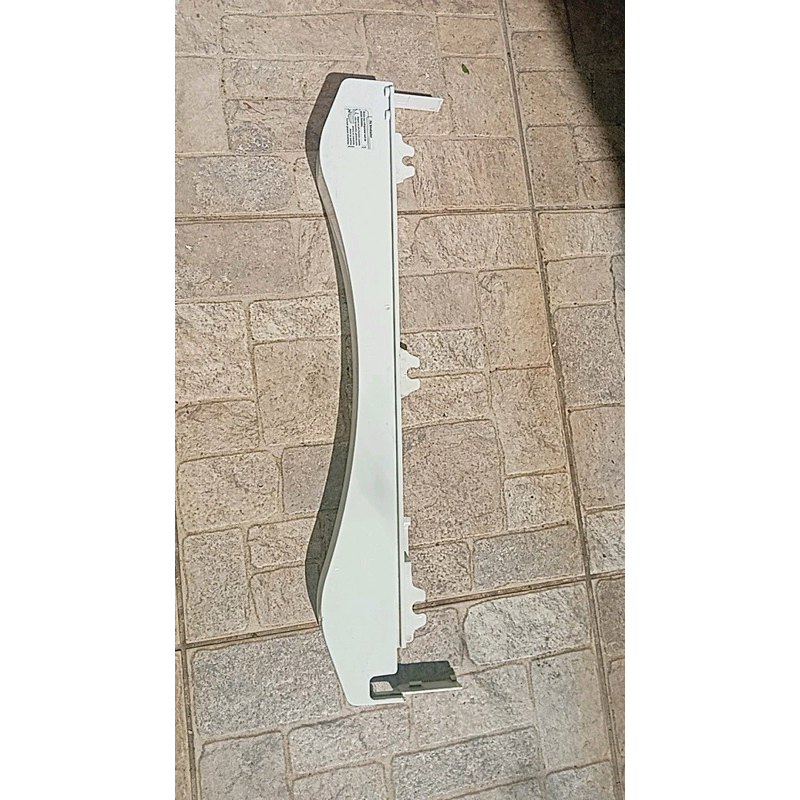 Capa dos pés da geladeira DF80 Electrolux