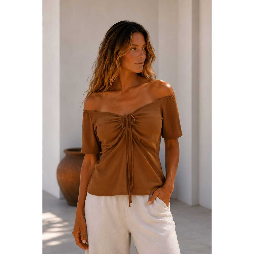 Blusa Feminina Ciganinha Plus Size em Duna com Amarração Manga Curta Ombro Caído Elegante | Class